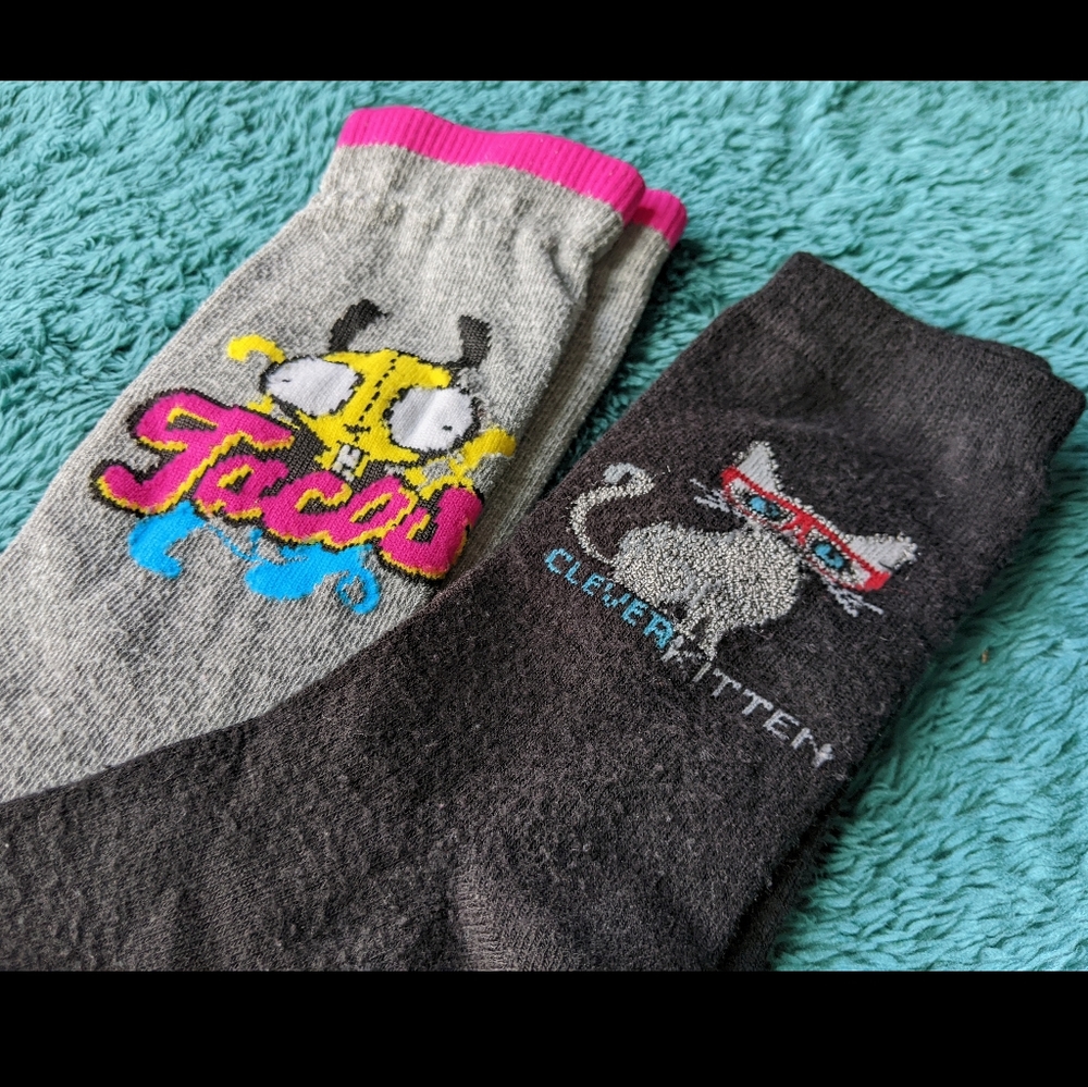 2 Pair Socks: Gir Tacos / Invader Zim & Clever Kitten